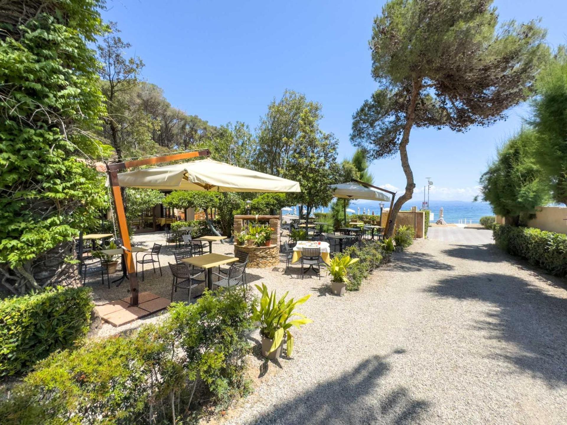 Hotel Villa Rodriguez Capoliveri  Exterior photo