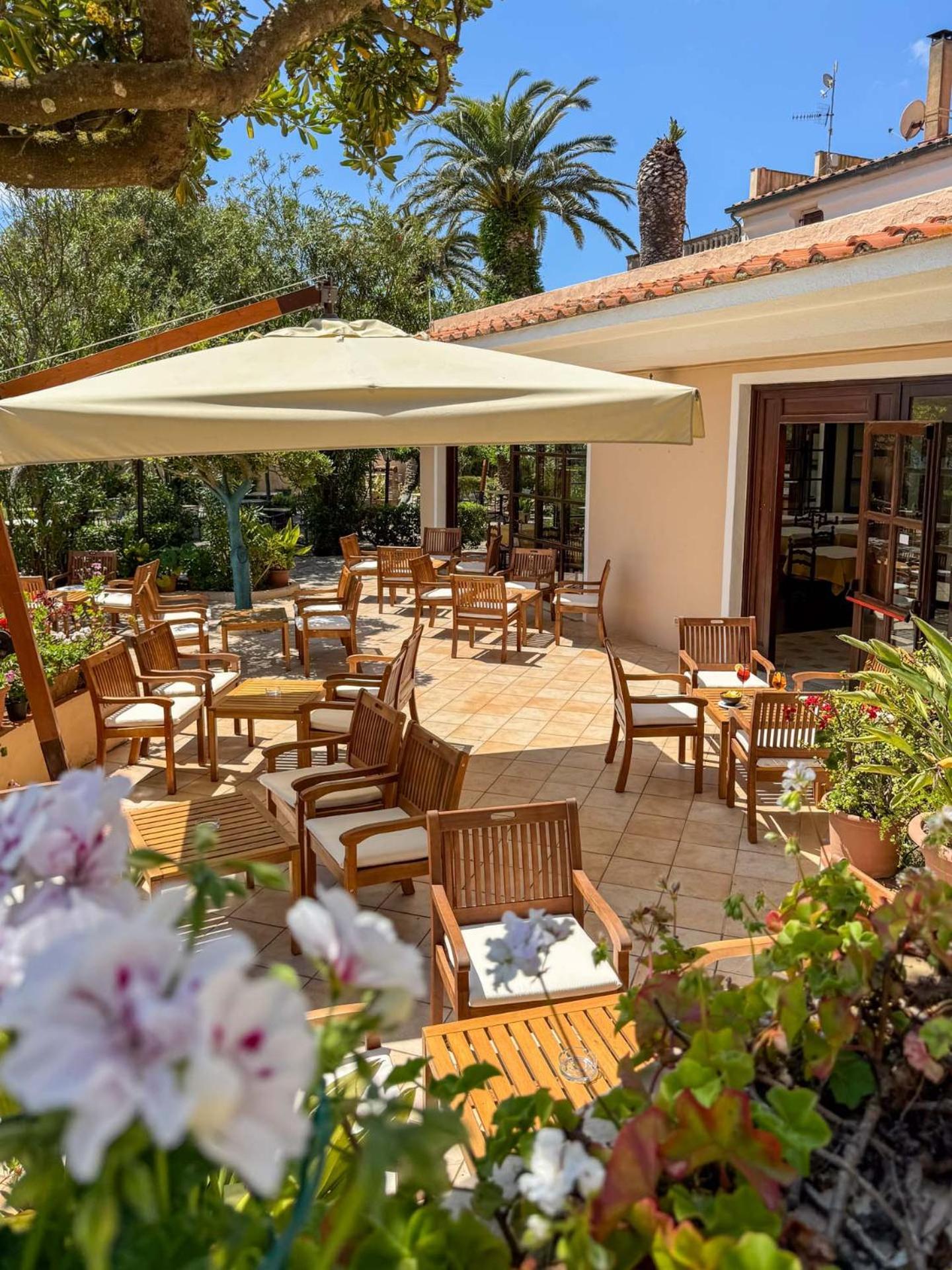 Hotel Villa Rodriguez Capoliveri  Exterior photo