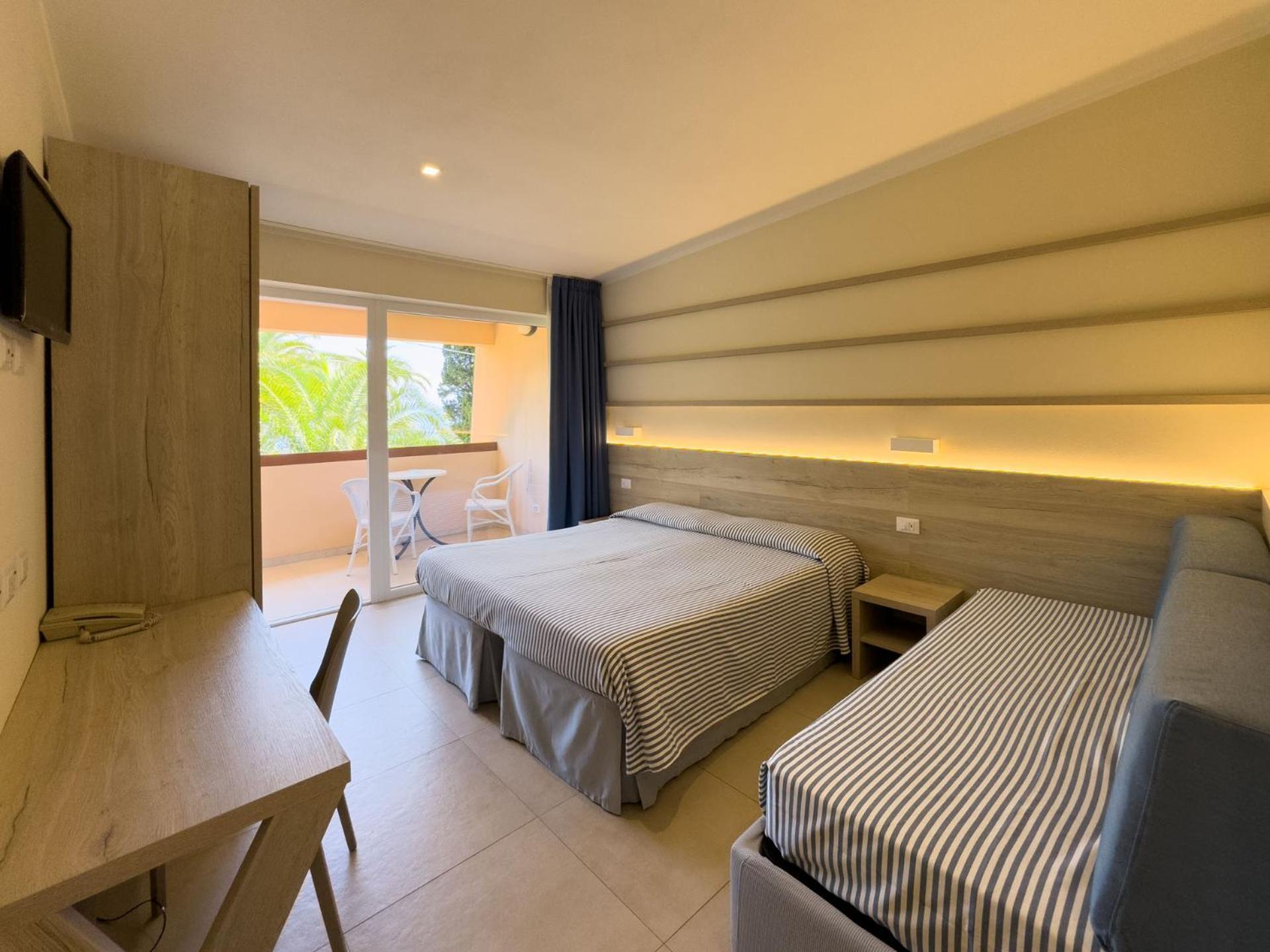 Hotel Villa Rodriguez Capoliveri  Exterior photo