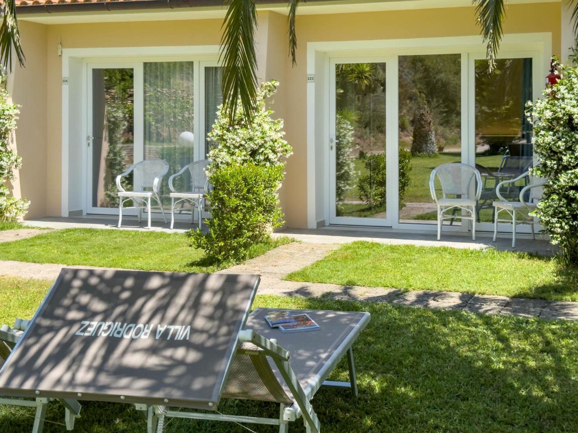 Hotel Villa Rodriguez Capoliveri  Exterior photo