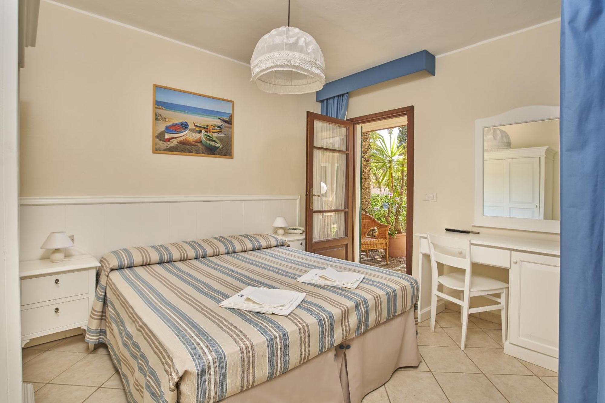 Hotel Villa Rodriguez Capoliveri  Exterior photo
